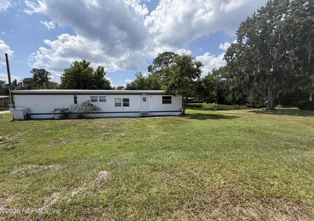 Photo 1 of Sale Pending at 110 Peninsular Dr, Crescent City, FL 32112 | MLS# 2165679 | Listing updated on 2026-10-03