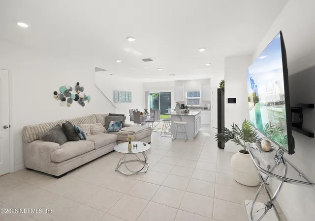 Photo 4 of Townhouse for sale at 10477 Keegan Ct, Jacksonville, FL 32218 | MLS# 2163163 | Listing updated on 2026-09-04