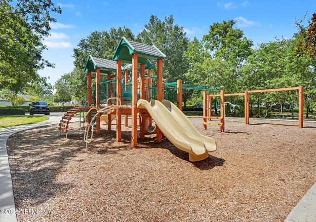 Photo 17 of Single family home for sale at 4537 Pine Ridge Pkwy, Middleburg, FL 32068 | MLS# 2160684 | Listing updated on 2026-09-07