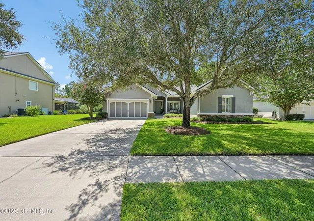 Photo 3 of Single family home for sale at 2009 Glenfield Xing Ct, Saint Augustine, FL 32092 | MLS# 2169877 | Listing updated on 2026-10-25