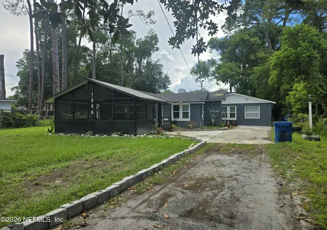 Photo 3 of Single family home for sale at 7606 Pickett St, Jacksonville, FL 32208 | MLS# 2163990 | Listing updated on 2026-09-13