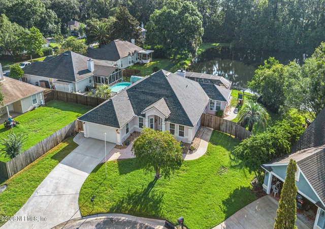 Photo 1 of Single family home for sale at 4799 Yellow Star Ln W, Jacksonville, FL 32224 | MLS# 2162847 | Listing updated on 2026-09-03