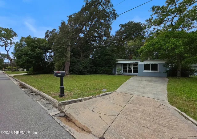 Single family home for sale at 228 N Whitney St, St. Augustine, FL 32084 | MLS# 2161238