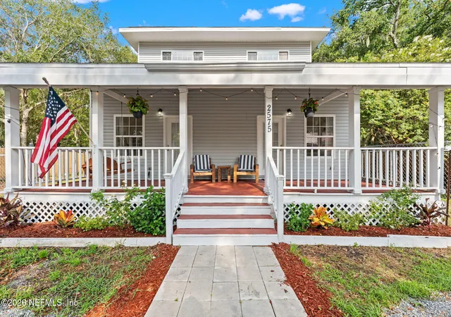 Photo 3 of Single family home for sale at 2575 Douglas Dr, Saint Marys, GA 31558 | MLS# 2164440 | Listing updated on 2026-10-01