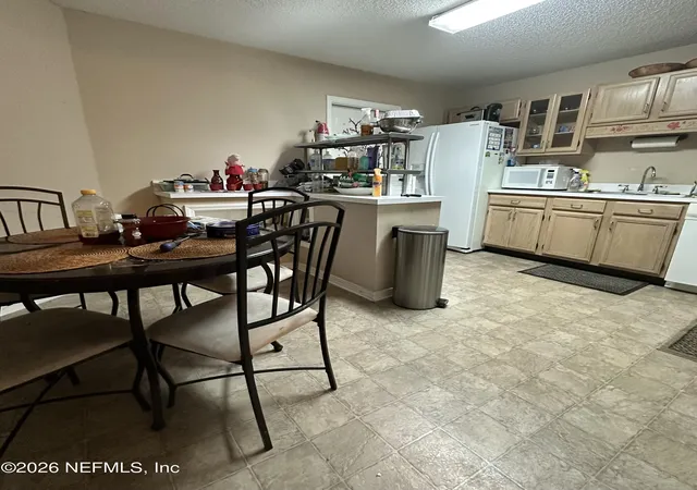 Photo 3 of Single family home for sale at 2830 W Lantana Lakes Dr, Jacksonville, FL 32246 | MLS# 2161349 | Listing updated on 2026-09-02