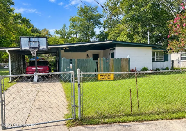 Photo 1 of Single family home for sale at 3018 W 9th St, Jacksonville, FL 32254 | MLS# 2161556 | Listing updated on 2026-09-10