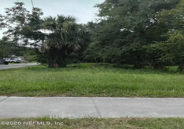 Photo 1 of Land for sale at 1402 W 16th Street, Jacksonville, FL 32209 | MLS# 2165326 | Listing updated on 2026-09-17