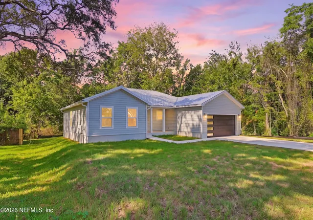 Photo 2 of Single family home for sale at 408 St Augustine S Dr, Saint Augustine, FL 32086 | MLS# 2167089 | Listing updated on 2026-10-09