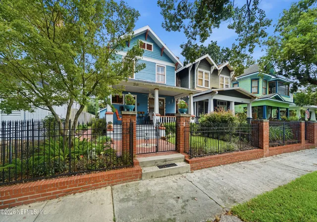 Photo 3 of Single family home for sale at 2131 Post St, Jacksonville, FL 32204 | MLS# 2163479 | Listing updated on 2026-09-04