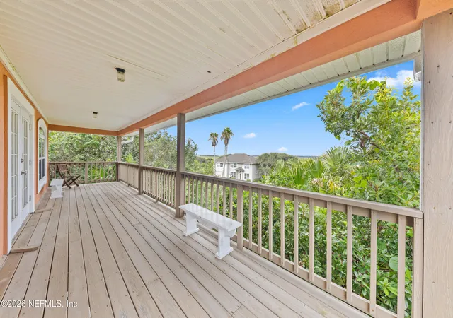 Photo 4 of Single family home for sale at 124 Beachside Dr, Ponte Vedra Beach, FL 32082 | MLS# 2163918 | Listing updated on 2026-09-14
