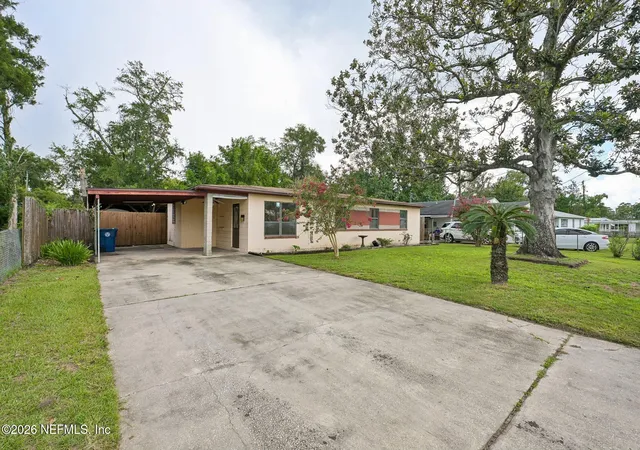 Photo 2 of Single family home for sale at 10549 Abilene Rd, Jacksonville, FL 32218 | MLS# 2163207 | Listing updated on 2026-09-03