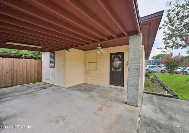 Photo 4 of Single family home for sale at 10549 Abilene Rd, Jacksonville, FL 32218 | MLS# 2163207 | Listing updated on 2026-09-03