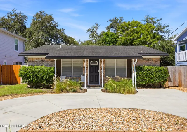 Photo 1 of Single family home for sale at 1052 Penman Rd, Jacksonville Beach, FL 32250 | MLS# 2163833 | Listing updated on 2026-09-10