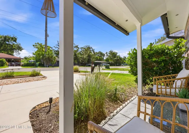 Photo 3 of Single family home for sale at 1052 Penman Rd, Jacksonville Beach, FL 32250 | MLS# 2163833 | Listing updated on 2026-09-10