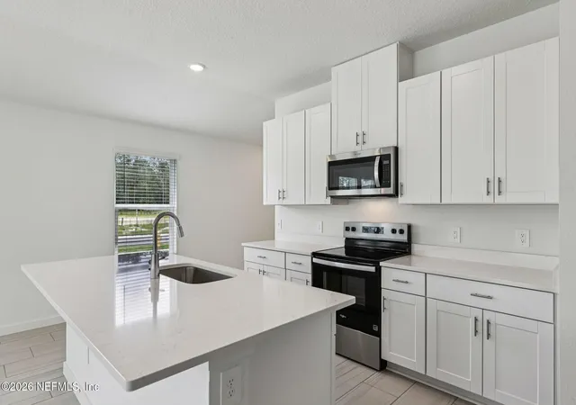 Photo 3 of Single family home for sale at 10675 Lishwood Way, Jacksonville, FL 32219 | MLS# 2164139 | Listing updated on 2026-09-15