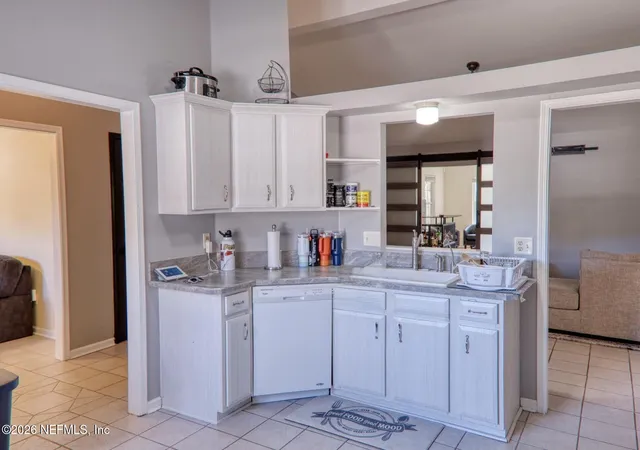 Photo 4 of Single family home for sale at 2715 Rochford Ct, Jacksonville, FL 32225 | MLS# 2162097 | Listing updated on 2026-10-20