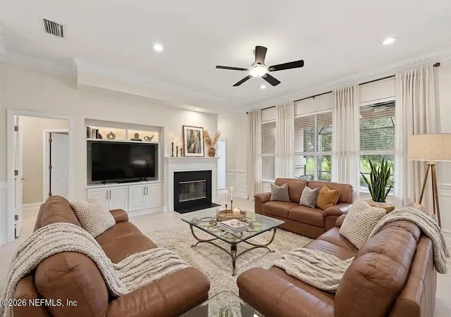 Photo 3 of Single family home for sale at 1532 Nottingham Knoll Dr, Jacksonville, FL 32225 | MLS# 2163797 | Listing updated on 2026-10-07