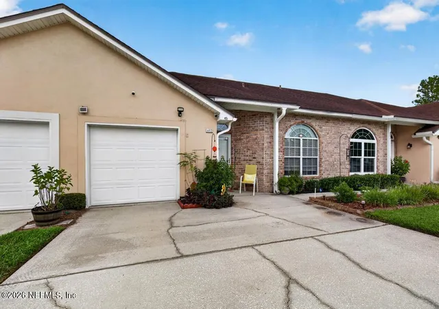 Photo 4 of Townhouse for sale at 11 Northside Dr S #402, Jacksonville, FL 32218 | MLS# 2163298 | Listing updated on 2026-09-16