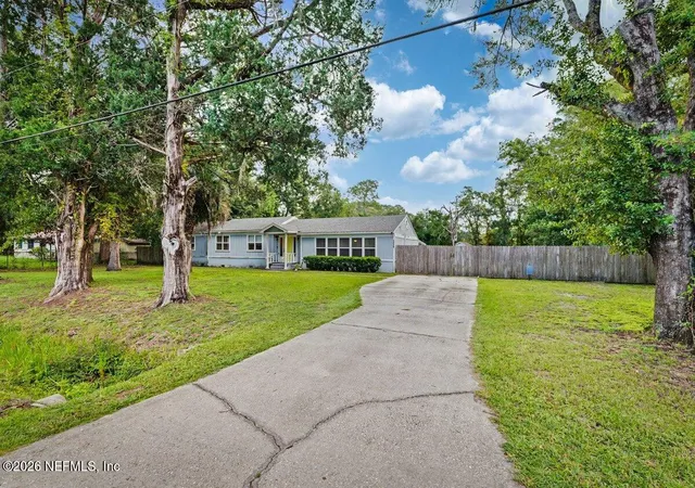 Photo 3 of Single family home for sale at 11351 W Court Blvd, Jacksonville, FL 32218 | MLS# 2163456 | Listing updated on 2026-09-08