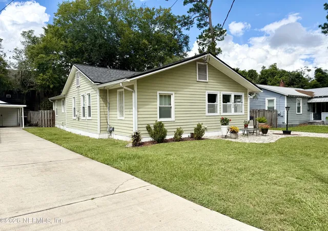 Photo 2 of Sale Pending at 1820 Thacker Ave, Jacksonville, FL 32207 | MLS# 2162353 | Listing updated on 2026-09-03
