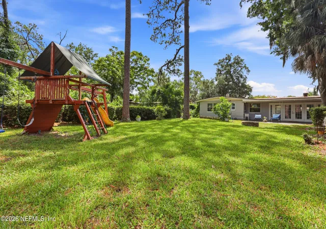 Photo 4 of Single family home for sale at 1049 Nightingale Rd, Jacksonville, FL 32216 | MLS# 2163305 | Listing updated on 2026-09-28