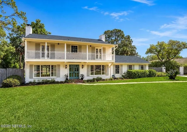 Photo 1 of Single family home for sale at 8239 Hollyridge Rd, Jacksonville, FL 32256 | MLS# 2162578 | Listing updated on 2026-09-07