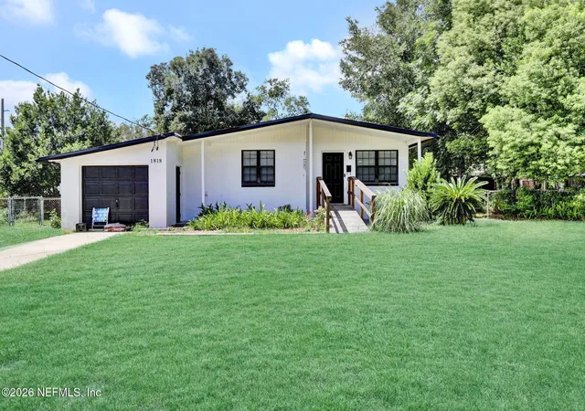 Photo 1 of Single family home for sale at 1818 Banbury Rd, Jacksonville, FL 32211 | MLS# 2162871 | Listing updated on 2026-09-16