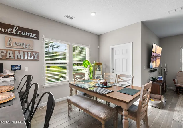 Photo 3 of Sale Pending at 1241 Beach Dune Dr, Jacksonville, FL 32233 | MLS# 2162823 | Listing updated on 2026-09-22