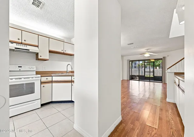 Photo 3 of Condo for sale at 2132 Sea Hawk Dr, Ponte Vedra Beach, FL 32082 | MLS# 2162796 | Listing updated on 2026-09-06