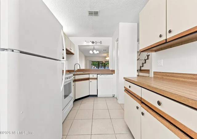 Photo 4 of Condo for sale at 2132 Sea Hawk Dr, Ponte Vedra Beach, FL 32082 | MLS# 2162796 | Listing updated on 2026-09-06