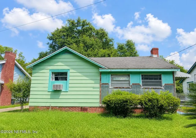 Photo 1 of Single family home for sale at 5323 Sunderland Rd, Jacksonville, FL 32210 | MLS# 2163043 | Listing updated on 2026-09-11