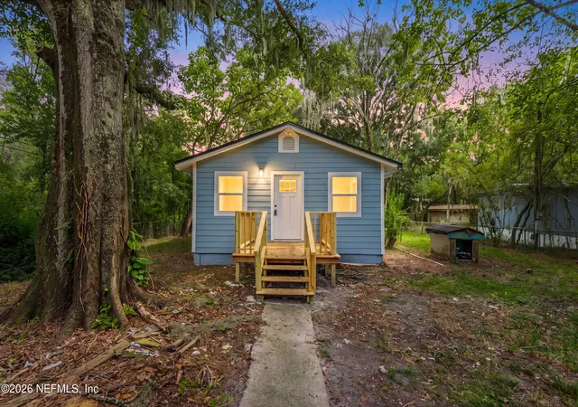 Photo 3 of Single family home for sale at 6704 Jolene Dr, Jacksonville, FL 32219 | MLS# 2162731 | Listing updated on 2026-09-11