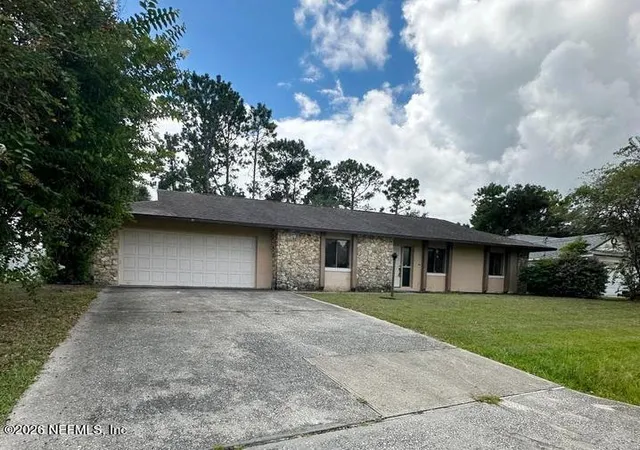 Photo 1 of Single family home for sale at 3 Woodfalon Pl, Palm Coast, FL 32164 | MLS# 2162732 | Listing updated on 2026-09-05
