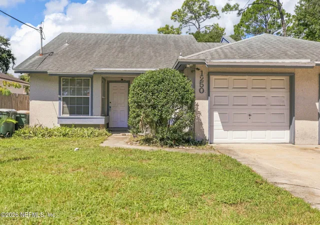 Photo 3 of Sale Pending at 1250 Rose St, Atlantic Beach, FL 32233 | MLS# 2162738 | Listing updated on 2026-09-11