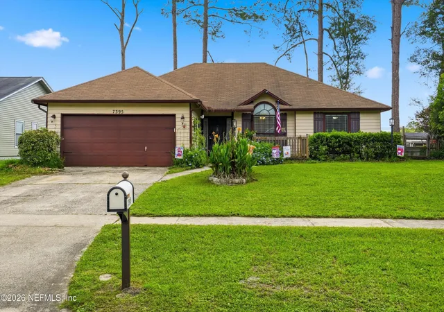 Photo 1 of Single family home for sale at 7395 Petrell Dr, Jacksonville, FL 32222 | MLS# 2162844 | Listing updated on 2026-09-01