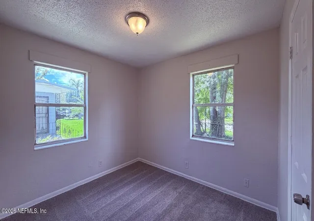 Photo 14 of Sale Pending at 5525 Mahalia Dr, Jacksonville, FL 32209 | MLS# 2163218 | Listing updated on 2026-10-09