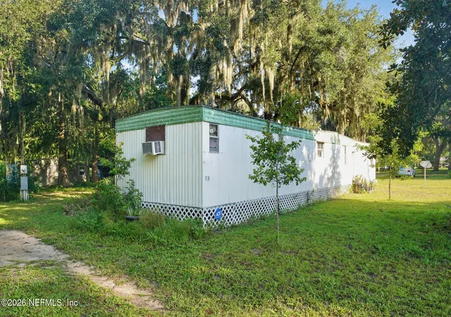 Photo 1 of Sale Pending at 113 Cypress Point Cir, East Palatka, FL 32131 | MLS# 2162819 | Listing updated on 2026-10-19