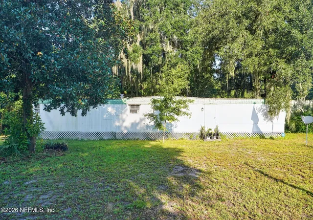 Photo 3 of Sale Pending at 113 Cypress Point Cir, East Palatka, FL 32131 | MLS# 2162819 | Listing updated on 2026-10-19