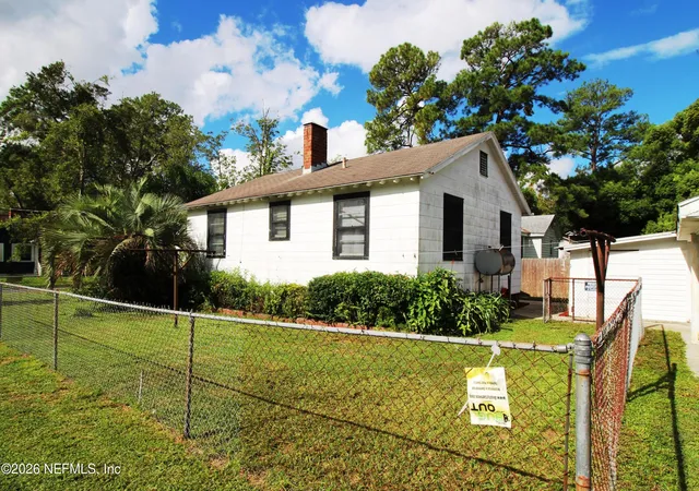 Photo 4 of Single family home for sale at 3103 Ernest St, Jacksonville, FL 32205 | MLS# 2162832 | Listing updated on 2026-09-18