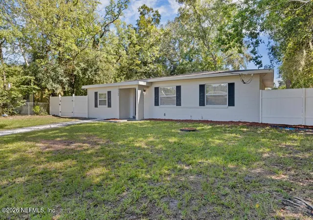 Photo 3 of Single family home for sale at 5168 Admiral Dr, Jacksonville, FL 32244 | MLS# 2163082 | Listing updated on 2026-09-02