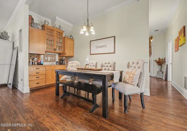 Photo 3 of Sale Pending at 320 E 9th Street, Jacksonville, FL 32206 | MLS# 2163577 | Listing updated on 2026-09-30