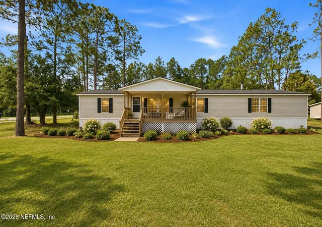 Photo 3 of Manufactured home for sale at 307 Horsetail Ave, Middleburg, FL 32068 | MLS# 2162990 | Listing updated on 2026-09-16