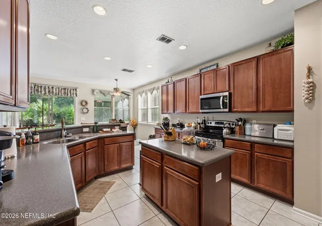 Photo 4 of Single family home for sale at 771 S Heritage Crk Way, Saint Augustine, FL 32084 | MLS# 2162965 | Listing updated on 2026-09-14