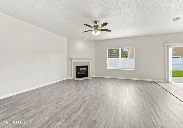 Photo 4 of Single family home for sale at 1936 Mcgirts Point Blvd, Jacksonville, FL 32221 | MLS# 2163404 | Listing updated on 2026-09-03
