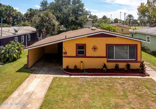 Photo 1 of Single family home for sale at 628 3rd Avenue S, Jacksonville Beach, FL 32250 | MLS# 2162977 | Listing updated on 2026-09-02