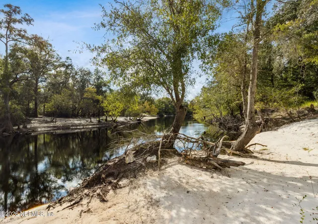 Photo 2 of Land for sale at 0 Tom Crawford Rd, Hilliard, FL 32046 | MLS# 2162987 | Listing updated on 2026-09-02