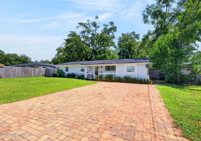 Photo 2 of Single family home for sale at 416 Ameca Ave, Orange Park, FL 32073 | MLS# 2163018 | Listing updated on 2026-09-08