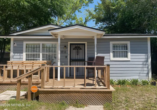 Photo 1 of Sale Pending at 1711 W 27th Street, Jacksonville, FL 32209 | MLS# 2163031 | Listing updated on 2026-09-17