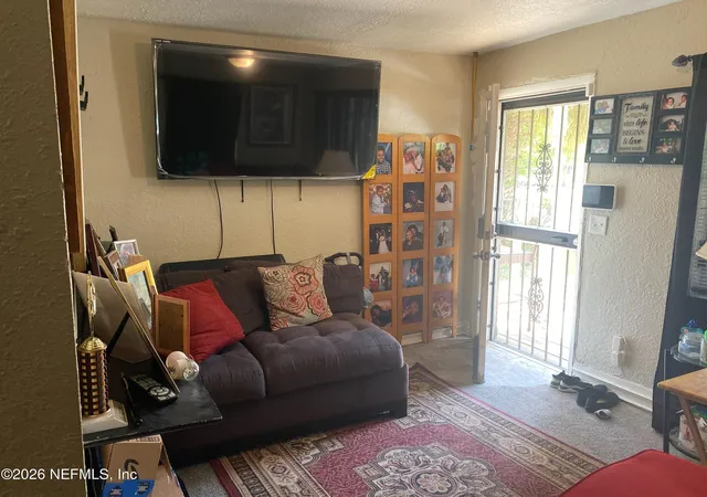 Photo 2 of Sale Pending at 1711 W 27th Street, Jacksonville, FL 32209 | MLS# 2163031 | Listing updated on 2026-09-17