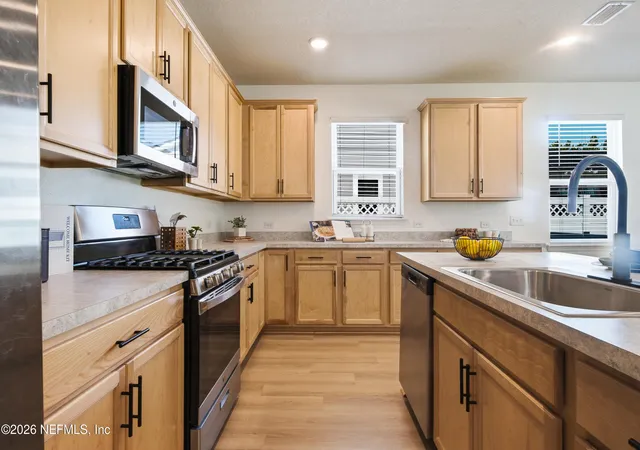 Photo 3 of Single family home for sale at 323 Elm Crk Dr, Saint Augustine, FL 32092 | MLS# 2163789 | Listing updated on 2026-10-07